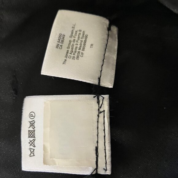 Anne Klein 2 pc Black Suit - Picture 3 of 15